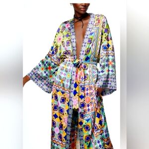NWT ZARA Kimono satin robe with belt multi color XS